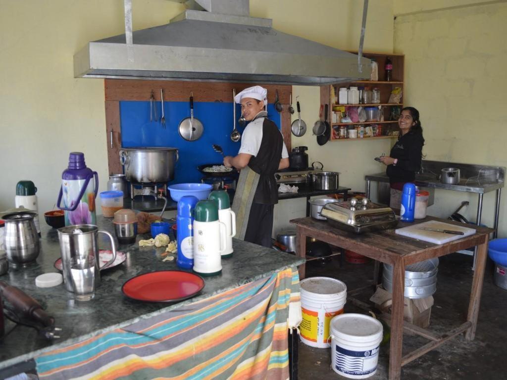 Mystique Highland Resort Pokhara Bagian luar foto
